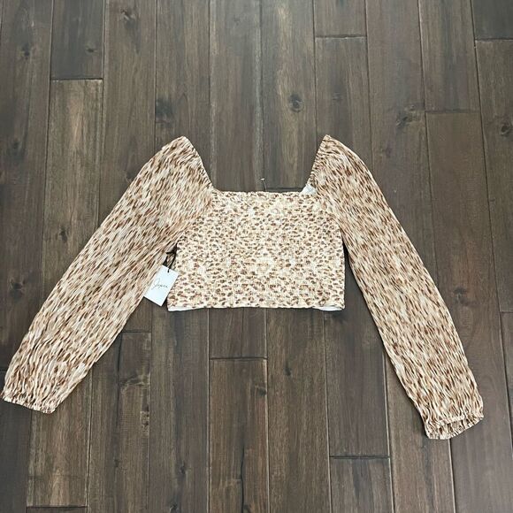 Japna Tan Animal Print Long Sleeve Crop Top Jr. L NWT - Picture 7 of 7